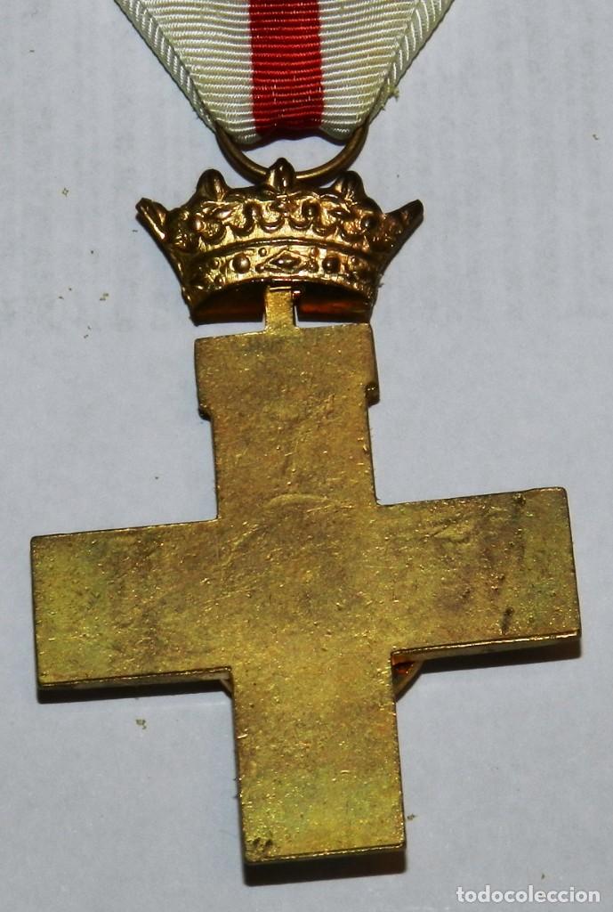 Militaria: Cruz al Mérito Militar con Distintivo Blanco. Pensionada. Época de Franco. Tal y como se ve en las f - Foto 4 - 305147718