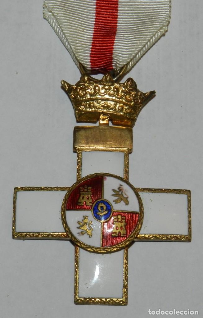 Militaria: Cruz al Mérito Militar con Distintivo Blanco. Época de Franco. Tal y como se ve en las fotografias p - Foto 2 - 305147958
