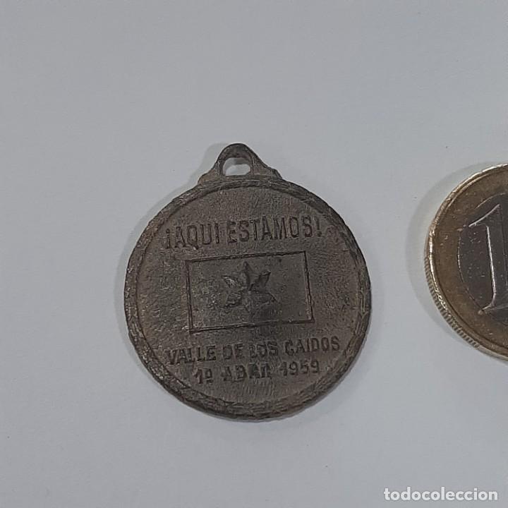 Militaria: Medalla del valle de los caidos - Foto 1