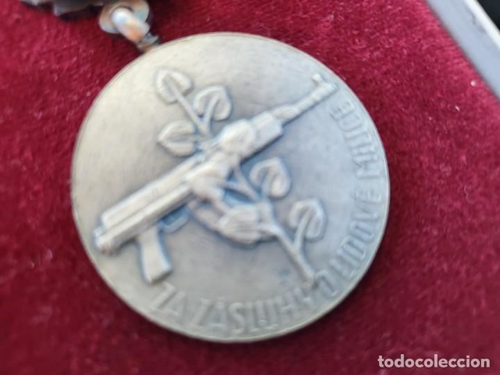 Militaria: Medalla chequoslovakia - Foto 2
