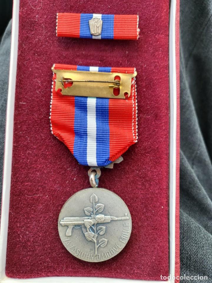 Militaria: Medalla chequoslovakia - Foto 3