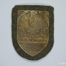 Militaria: WWII THE GERMAN BUDAPEST SHIELD