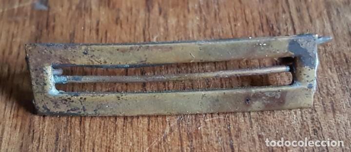 Militaria: Pasador medalla - Foto 1