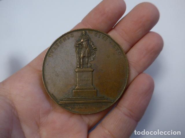 Militaria: Antigua medalla francesa de Luis XVIII original, guerra napoleonica, Francia.