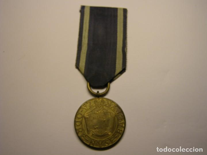 Militaria: Medalla polaca de bronce. - Foto 1