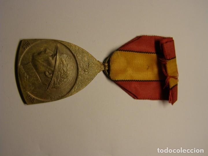 Militaria: Medalla belga. - Foto 1