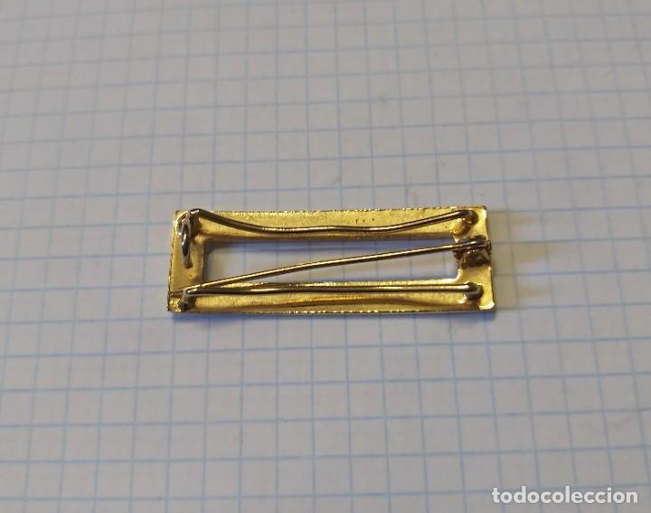 Militaria: Prendedor de medalla - Foto 2