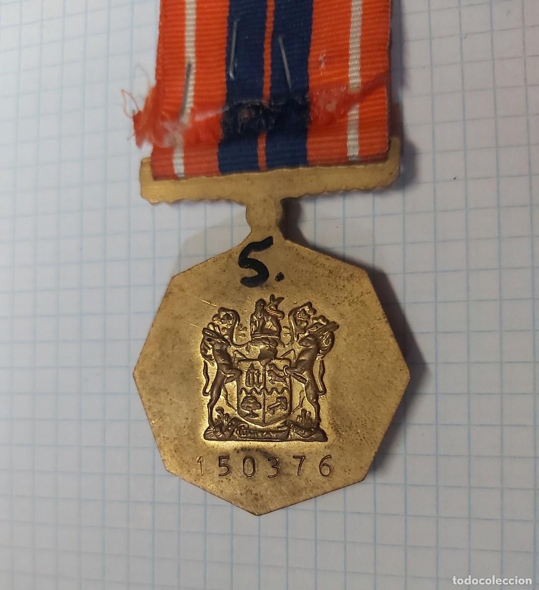 Militaria: Medalla extranjera numerada - Foto 3