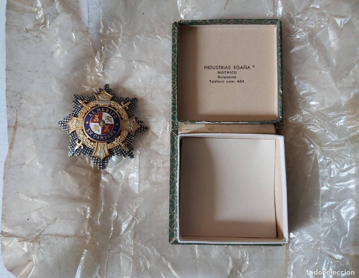 Militaria: Placa de guerra en caja - Foto 2