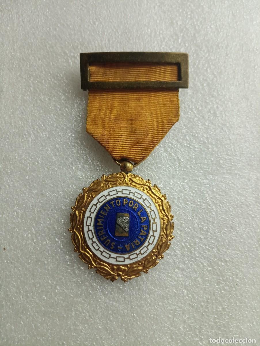 Militaria: MEDALLA SUFRIMIENTO POR LA PATRIA + REGALO