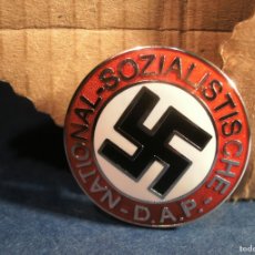 Militaria: INSIGNIA DE LA NSDAP PLATA - M1 / 129 - 3º REICH - ALEMANIA - WW 2. II