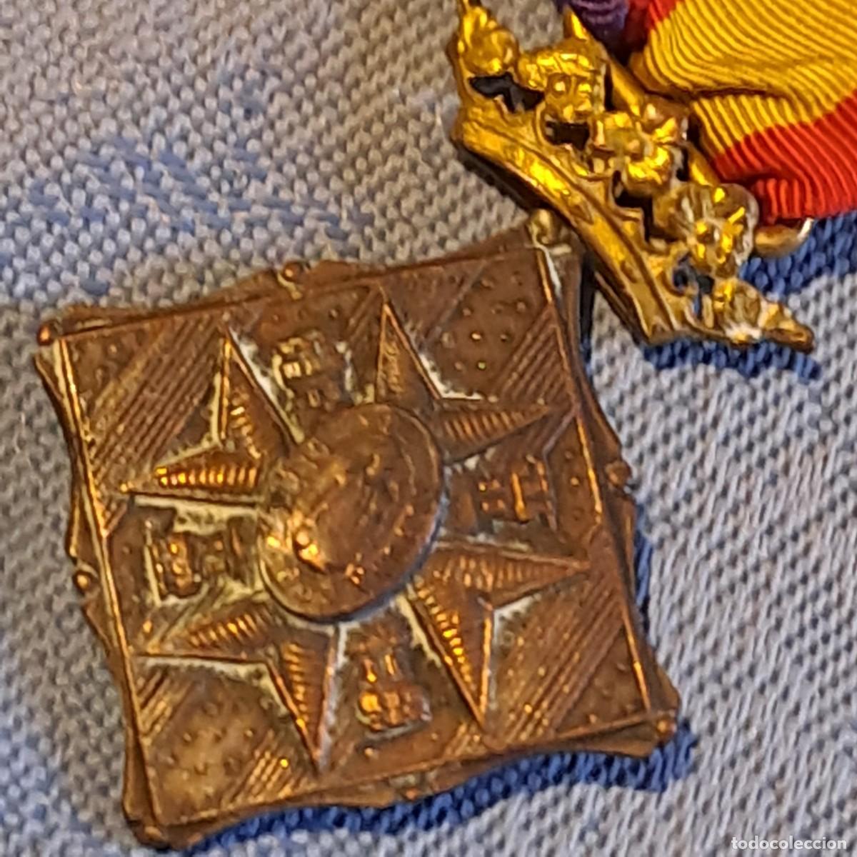 Militaria: Medalla militar centenario de sitio de Gerona