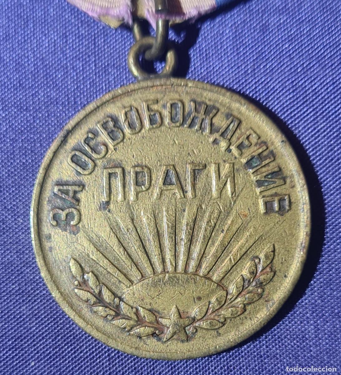 Military Antiques: URSS. Medalla Liberaci&oacute;n de Praga. Variaci&oacute;n 1.
