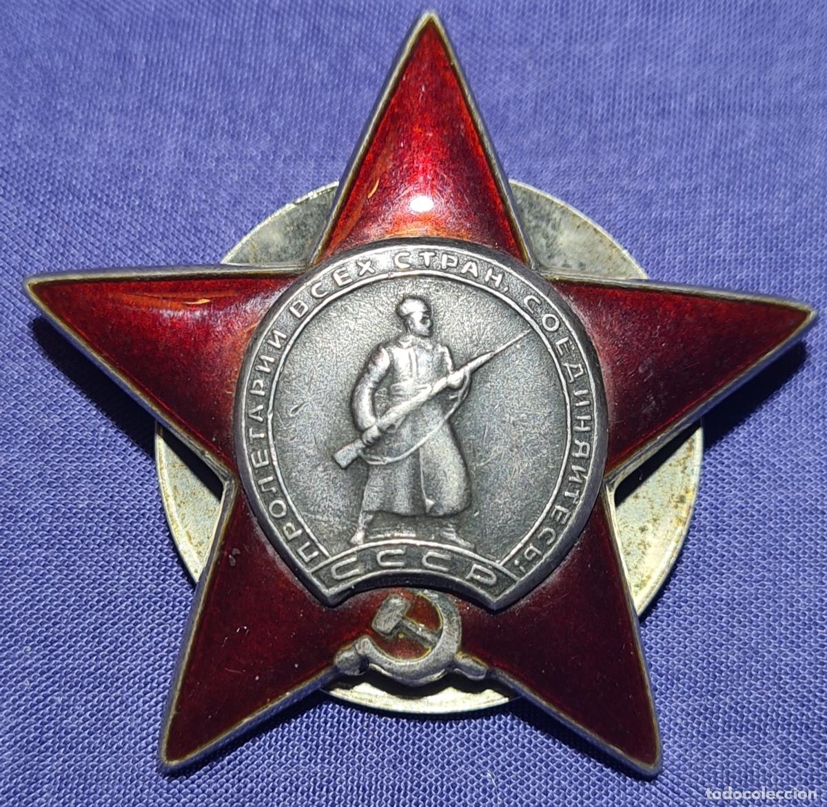 Military Antiques: URSS. Orden de la Estrella Roja. N&uacute;mero 2221110. Otorgada 2&ordm; trimestre de 1945.