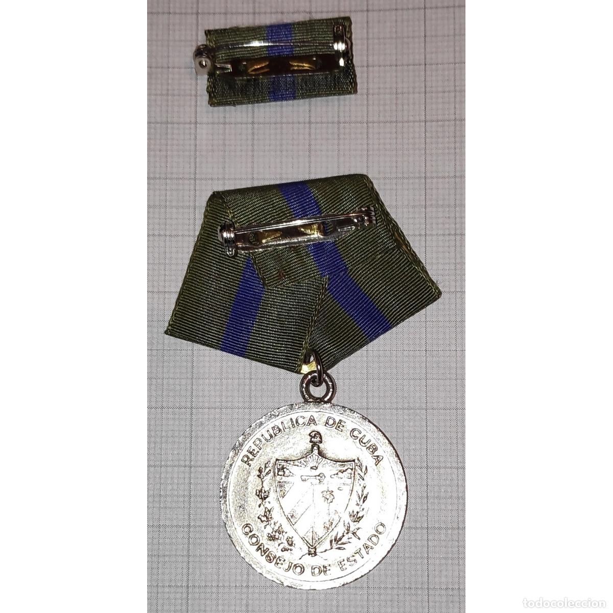 Militaria: Cubа Ignacio Agramonte 2do grado - Foto 2