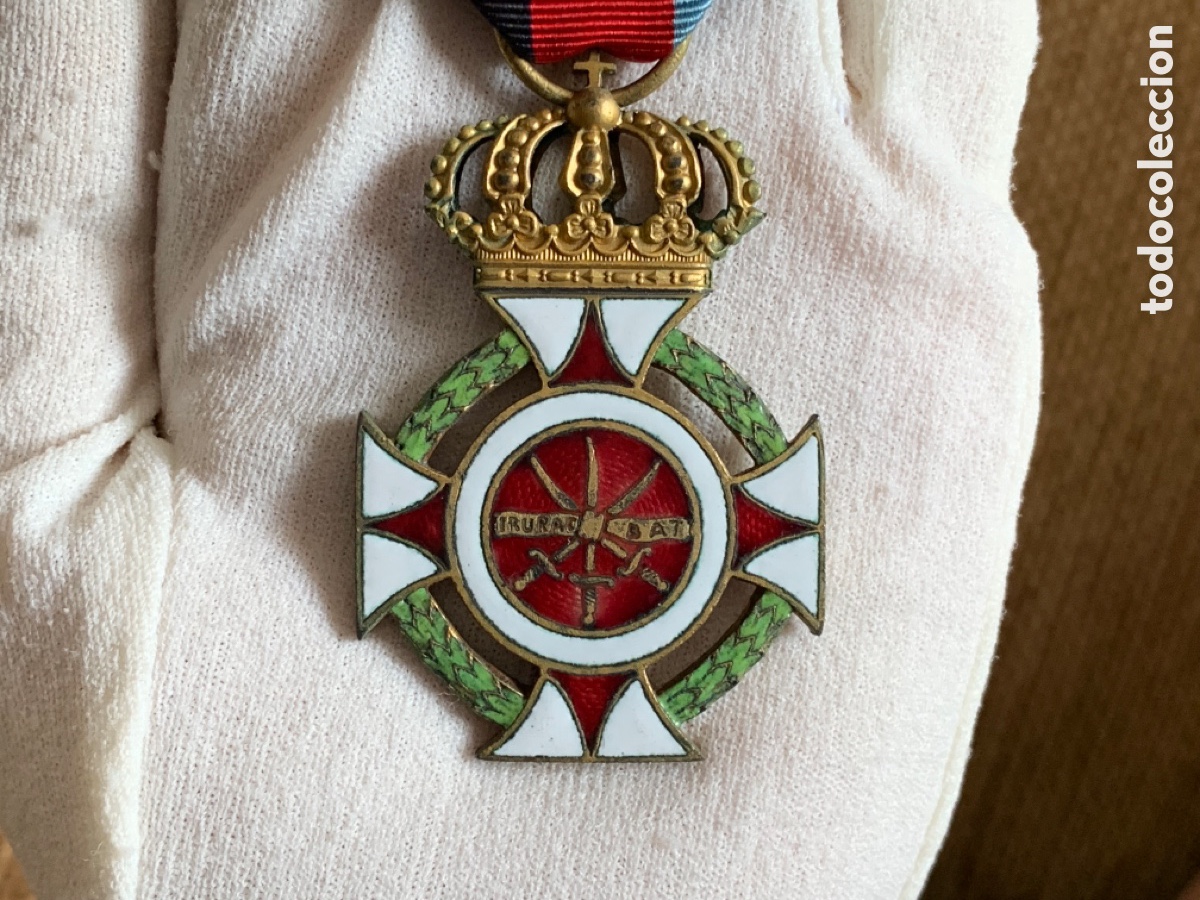 Militaria: ANTIGUA MEDALLA CENTENARIO DE VITORIA CATEGORIA ORO