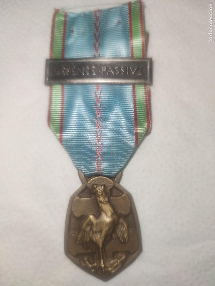 Militaria: Medalla conmemorativa de la guerra de 1939-1945 (Francia defensa pasiva