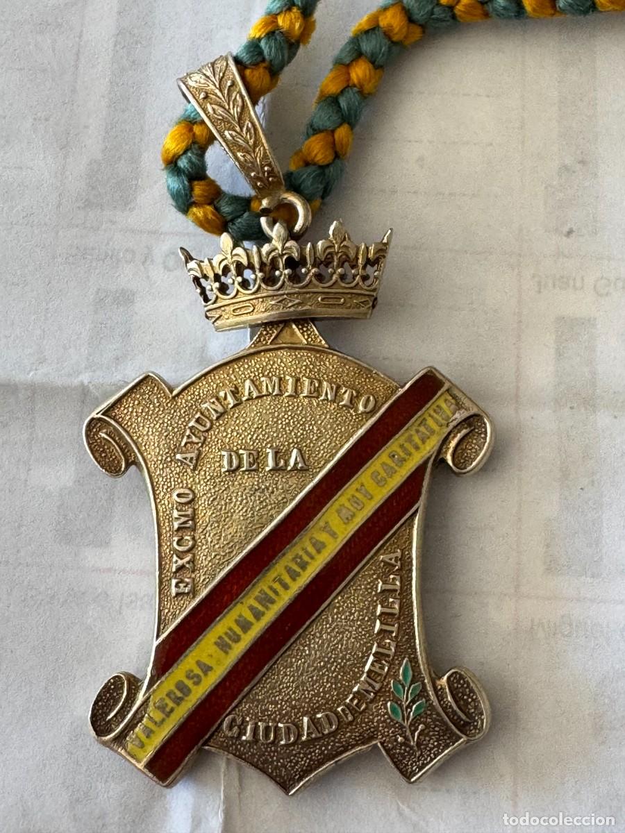 Militaria: medalla cuello de melilla - Foto 2
