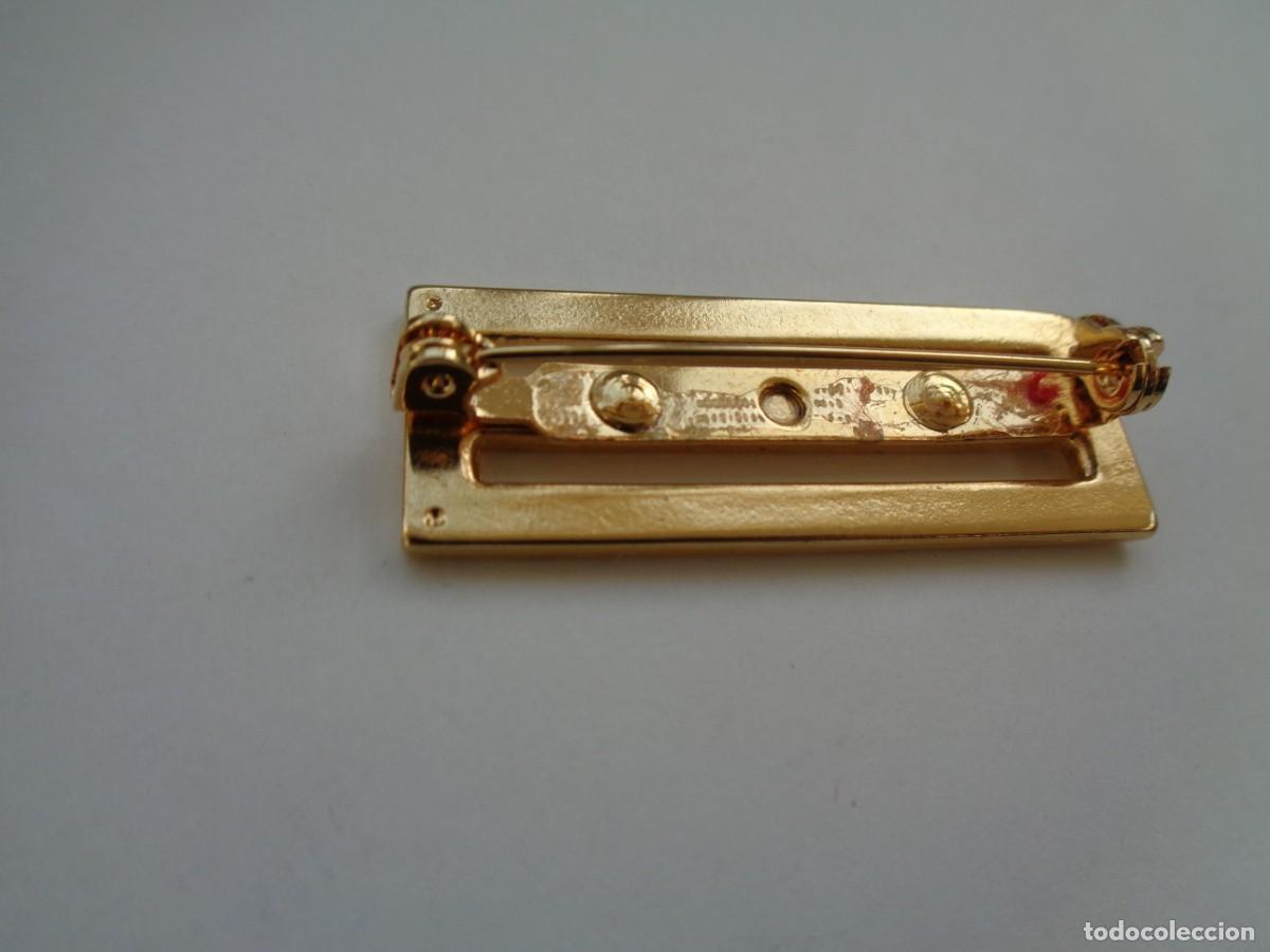 Militaria: PASADOR PARA MEDALLA - Foto 2