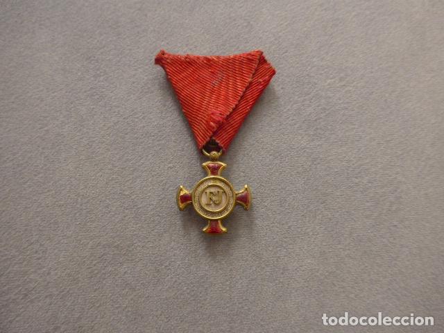 Militaria: Antigua medalla austrohungara de 1849, cruz al merito, original. Austria Hungria.