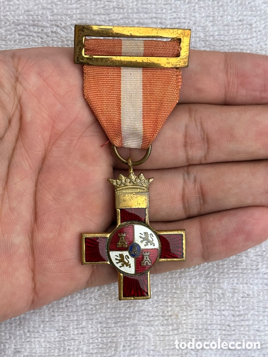 Military Antiques: MEDALLA MERITO MILITAR DISTINTIVO ROJO DE EGA&Ntilde;A - GUERRA CIVIL - DIVISION AZUL