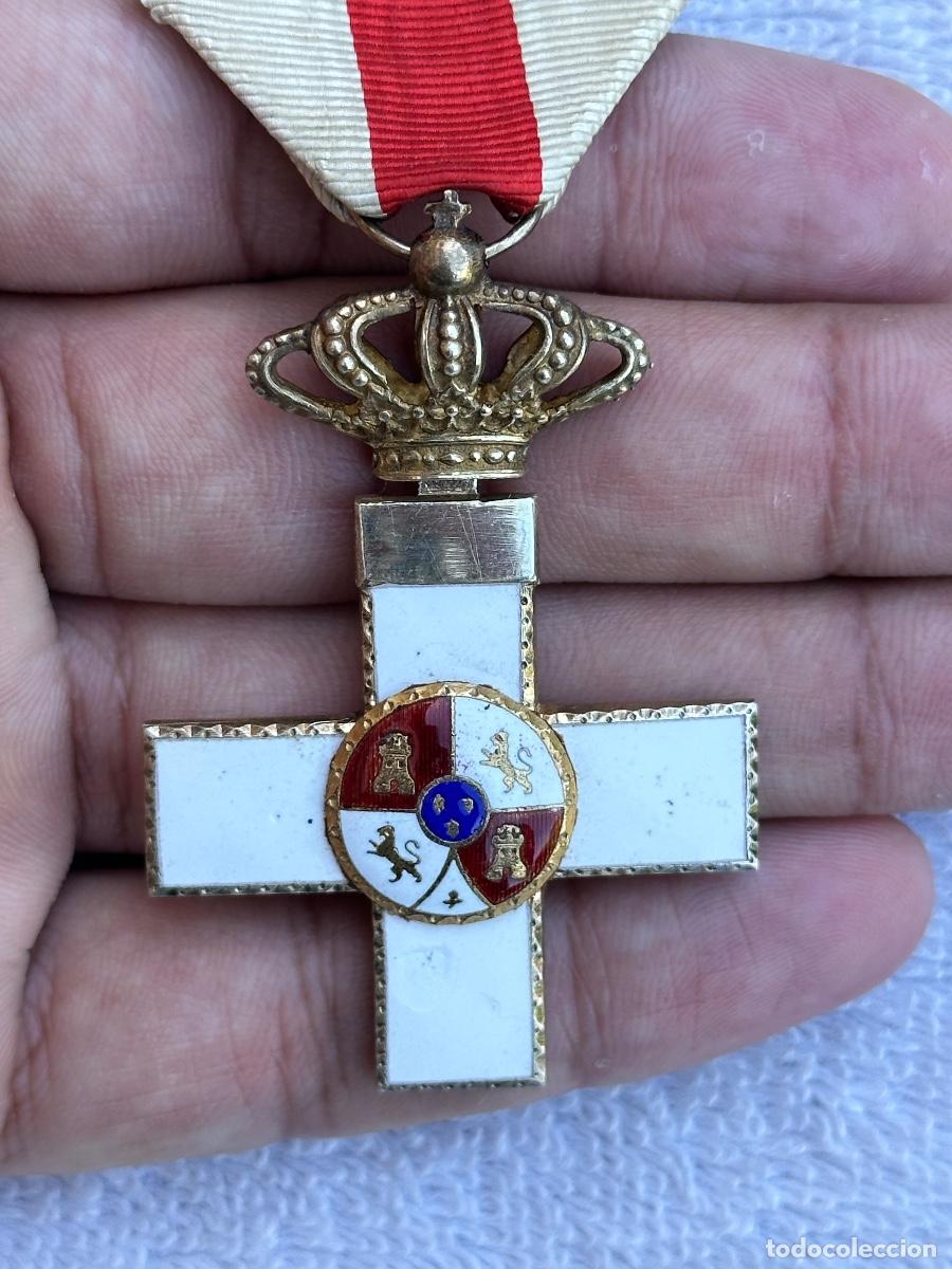 Militaria: MEDALLA CRUZ MERITO MILITAR DISTINTIVO BLANCO EN PLATA DORADA