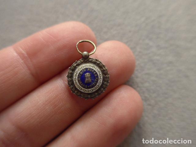 Militaria: Antigua medalla Sufrimientos por la patria marcada 12-X-1936, en miniatura, guerra civil