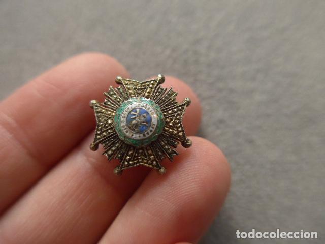 Militaria: Antigua medalla en miniatura del Orden de San Hermenegildo, original