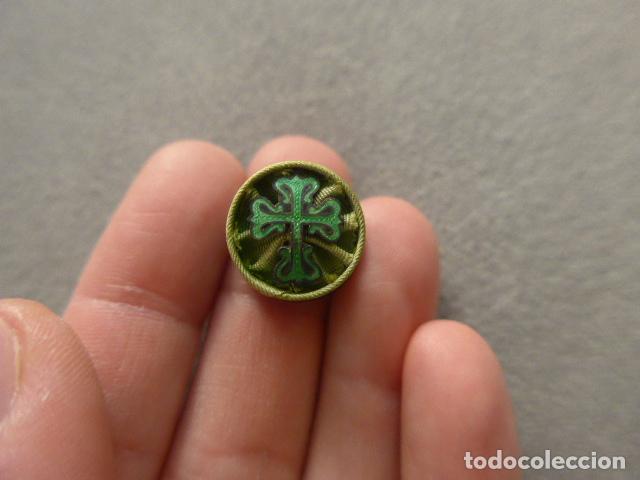 Militaria: Antigua medalla en miniatura del Orden de San Benito de Avis de Portugal, original