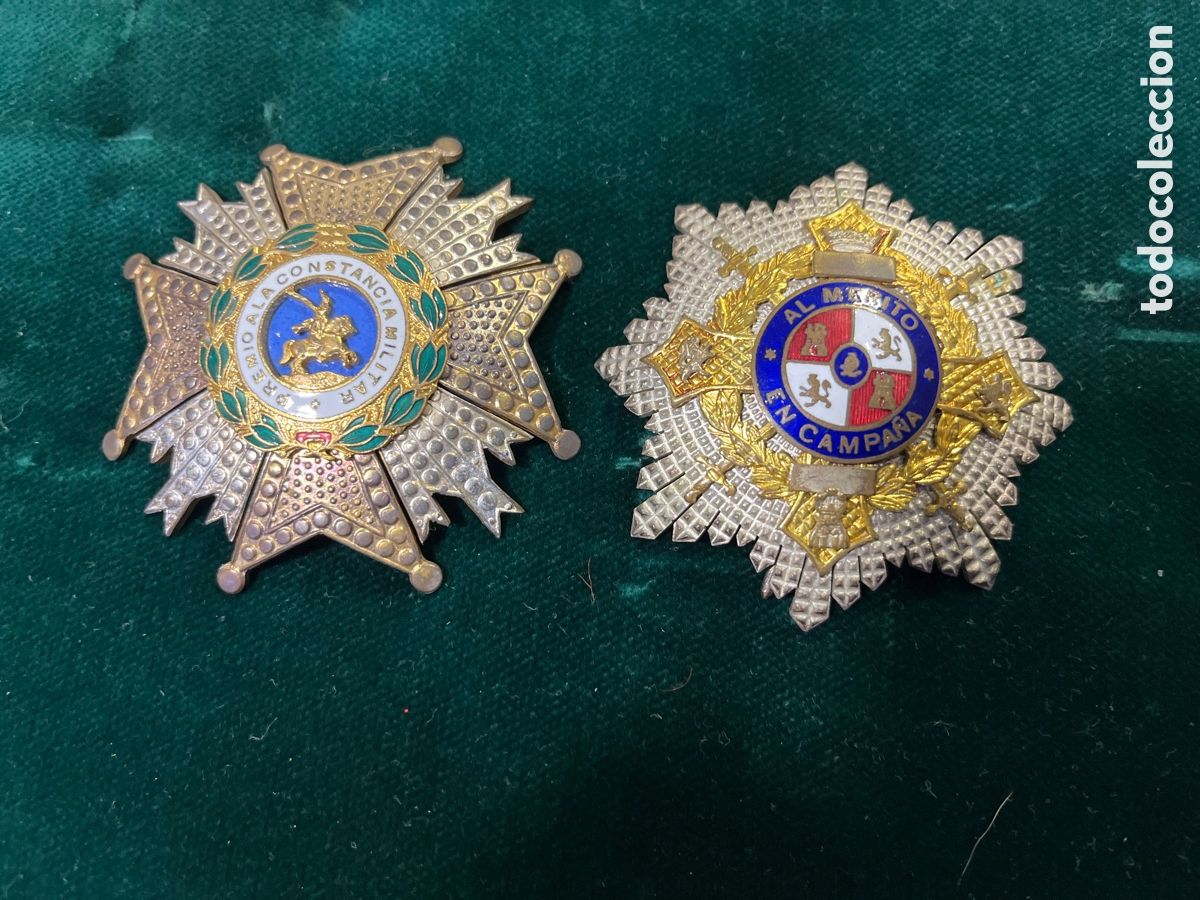 Militaria: CRUZ DE GUERRA OFICIALES 1942 ORDEN DE SAN HERMENEGILDO PREMIO A LA CONSTANCIA MILITAR &Eacute;POCA FRANCO