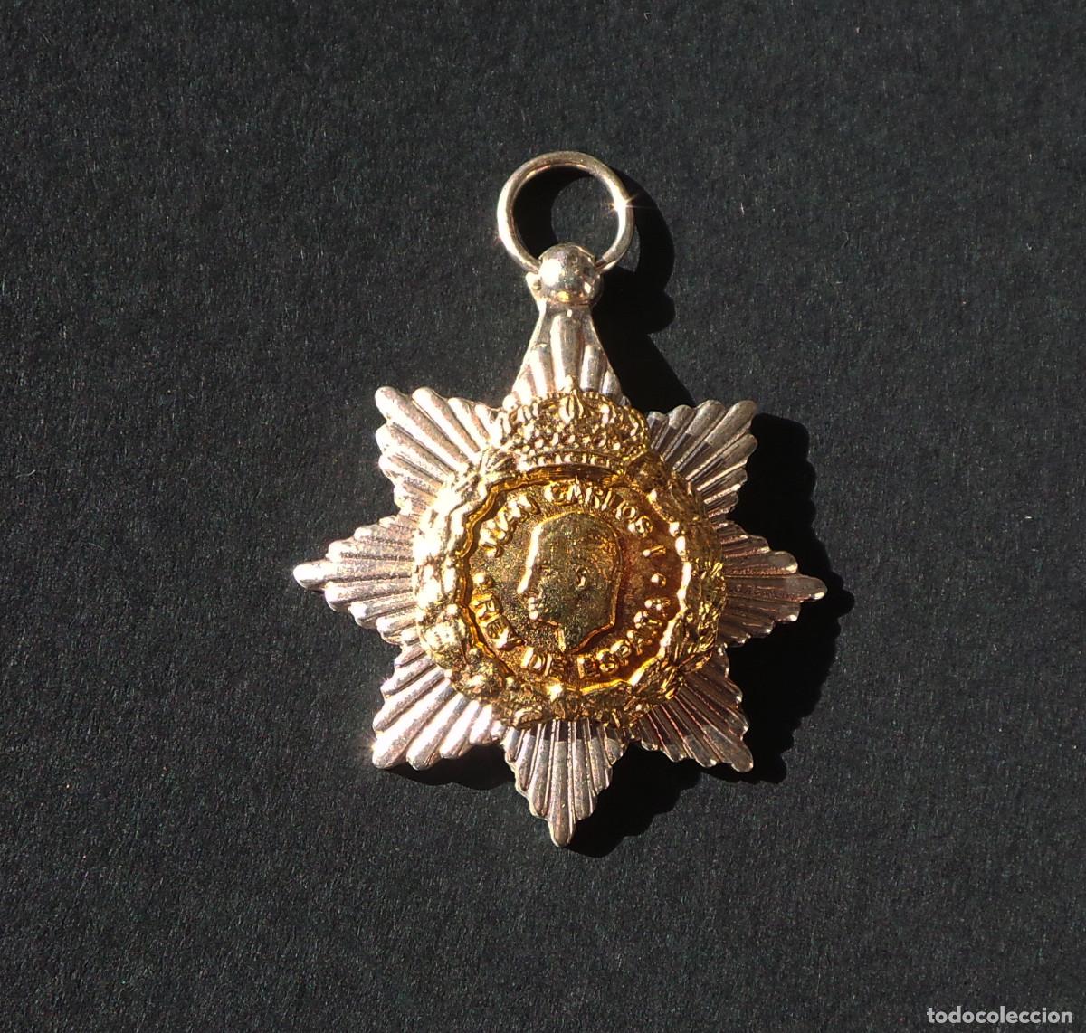 Militaria: MEDALLA MINIATURA, JUAN CARLOS I. REALES TERCIOS.