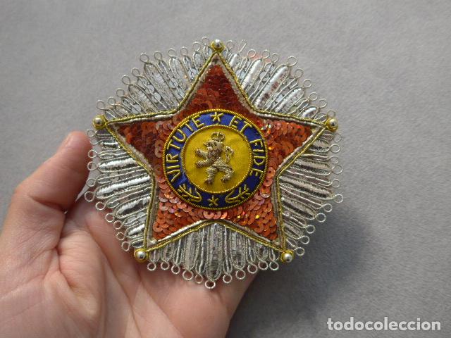 Militaria: Antiguo gran parche bordado de la medalla del Real Orden de Espa&ntilde;a