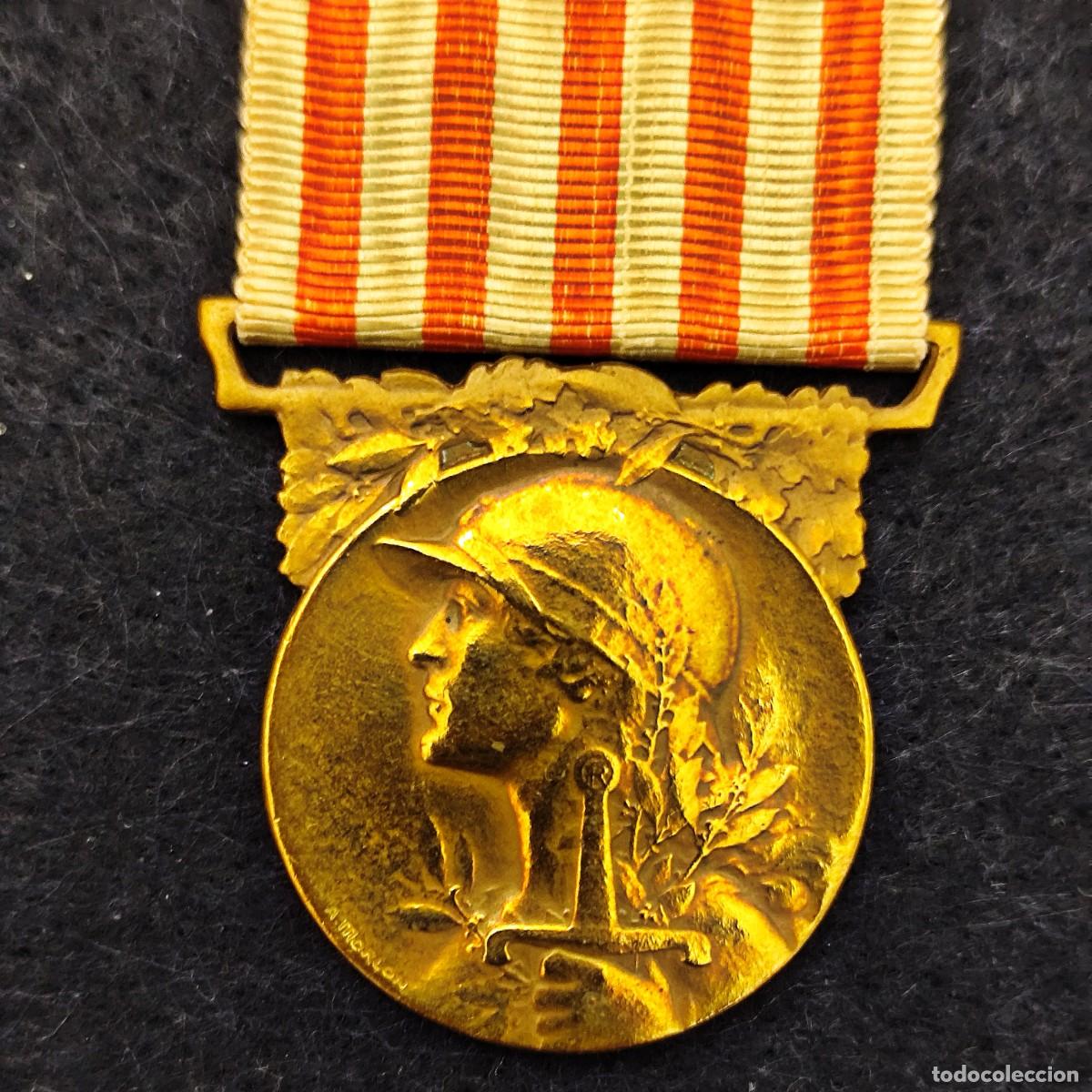 Militaria: MEDALLA CONMEMORATIVA DE LA GRAN GUERRA 1914 1918. REPUBLICA FRANCESA. BRONCE