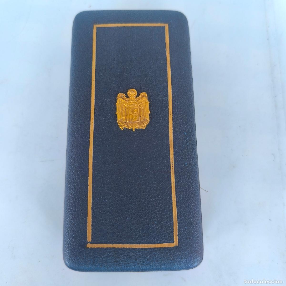 Militaria: caja para medalla espa&ntilde;ola franquista de cejalvo, original. Epoca de Franco.