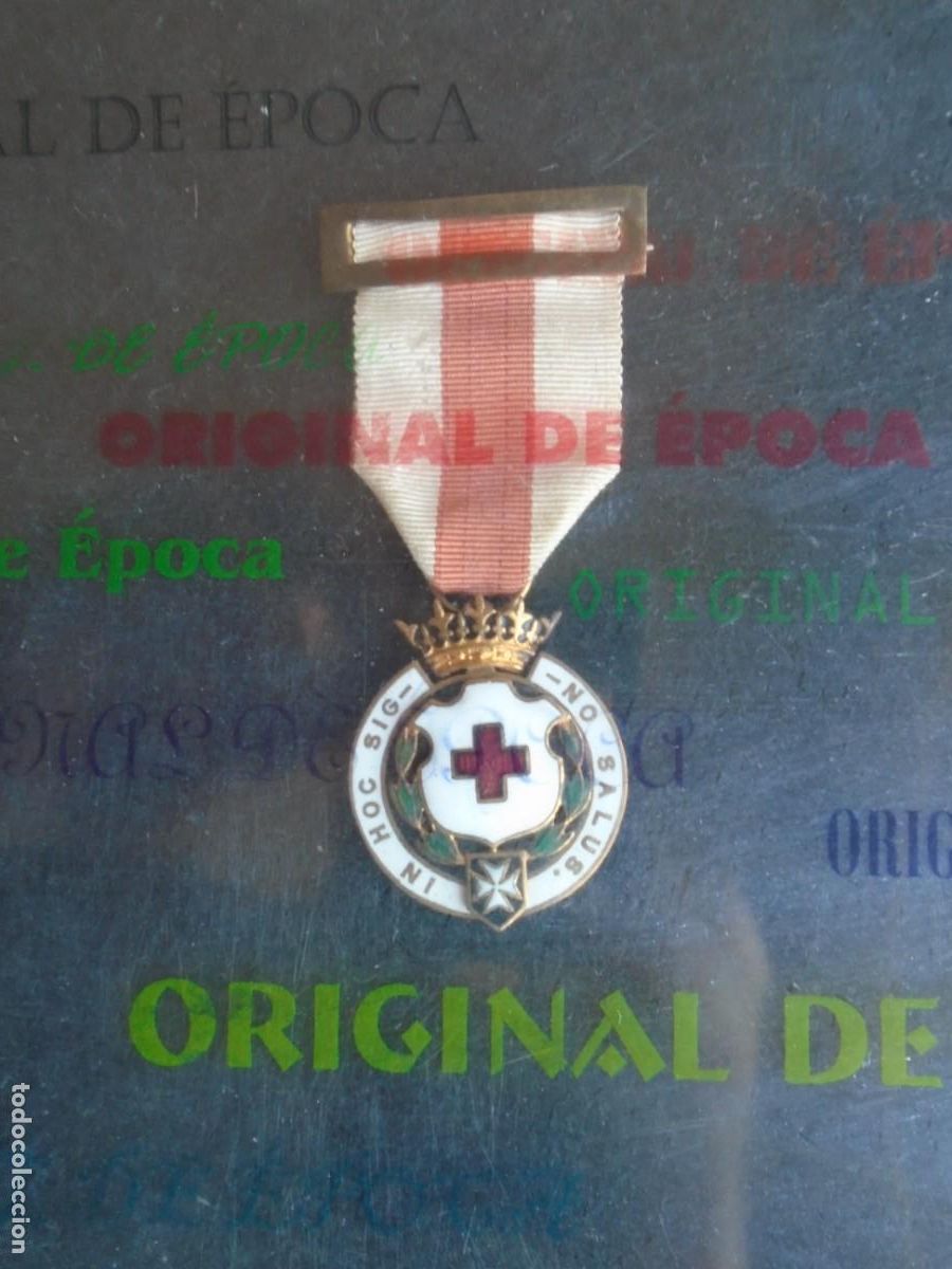 Militaria: (MI-260313)MEDALLA DE LA CRUZ ROJA EPOCA DE FRANCO ESMALTES