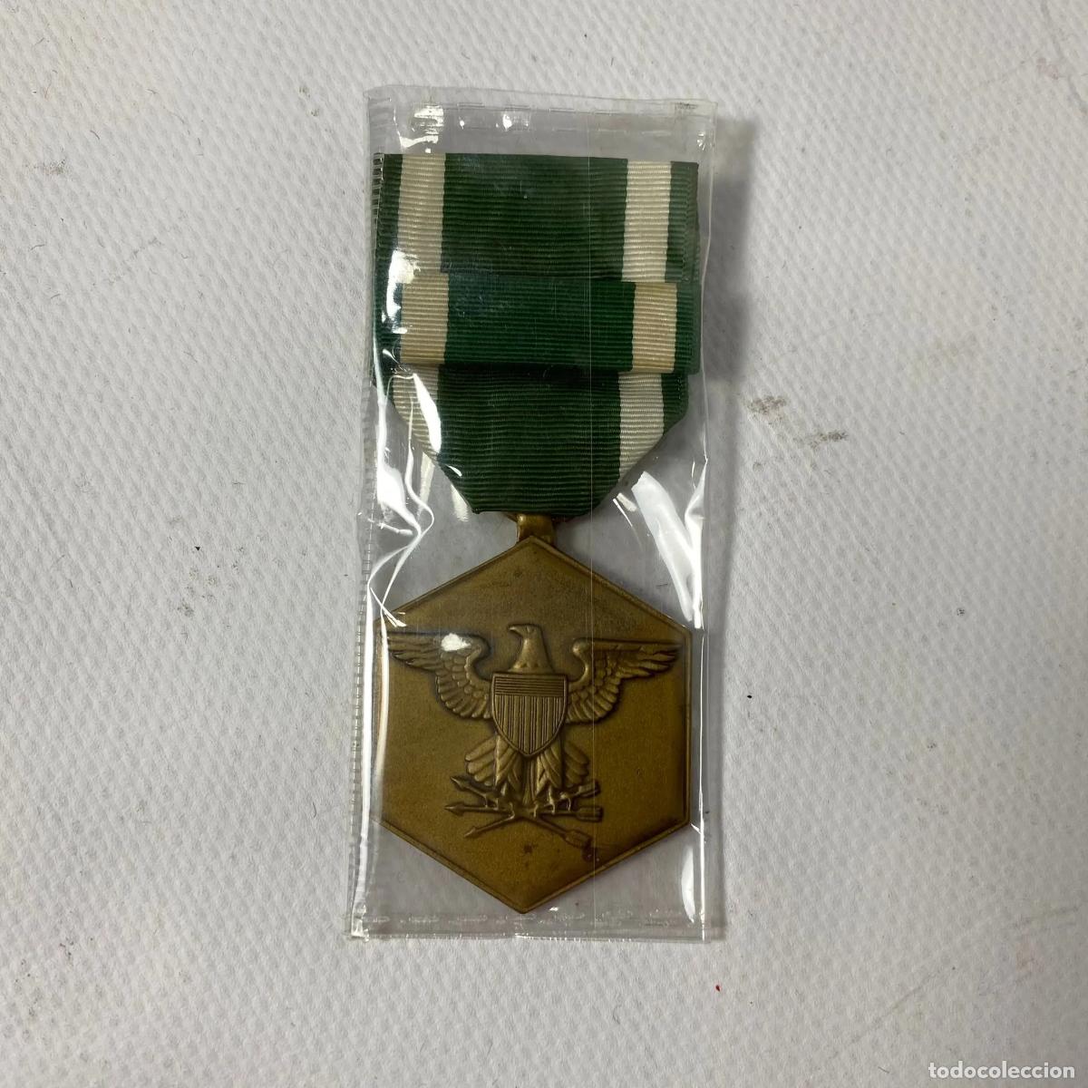 Militaria: Medalla al m&eacute;rito militar