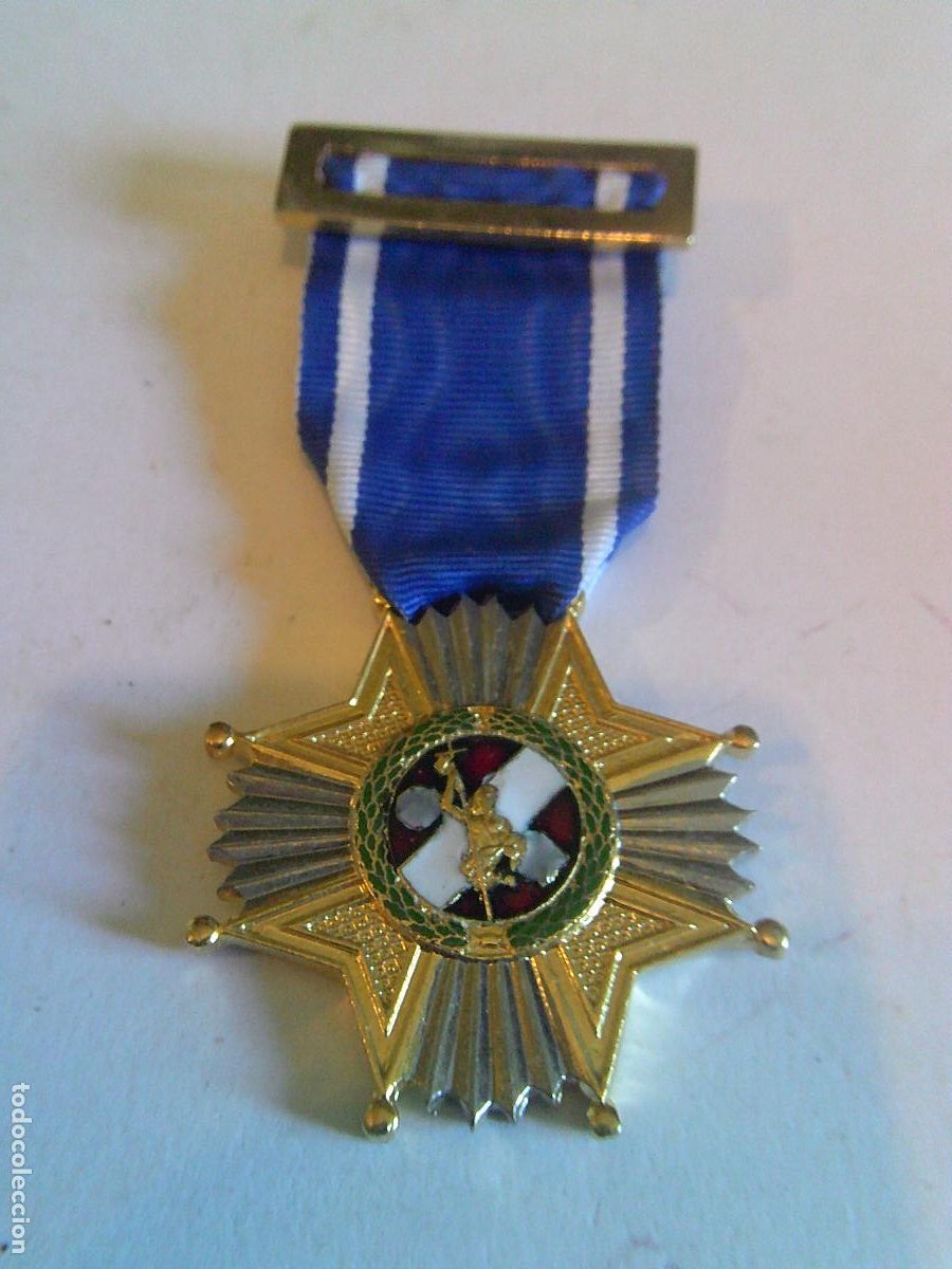 Militaria: Medalla Polic&iacute;a Municipal de Madrid 25 a&ntilde;os de servicio