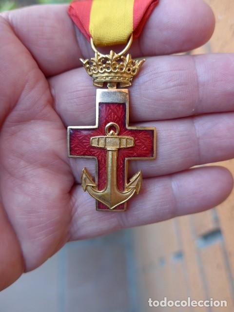 Militaria: MEDALLA CRUZ AL M&Eacute;RITO NAVAL DISTINTIVO ROJO EPOCA FRANCO