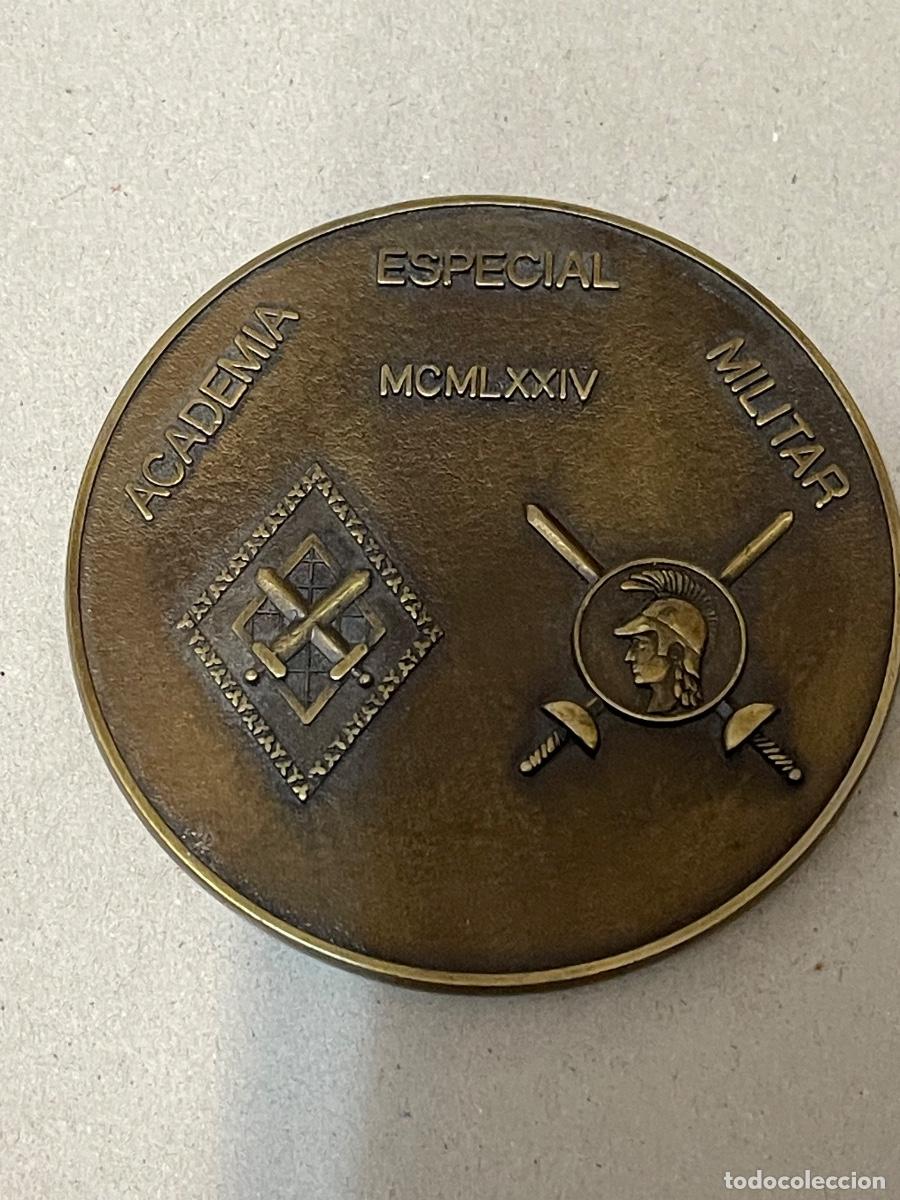 Militaria: MEDALL&Oacute;N ACADEMIA ESPECIAL MILITAR 1992
