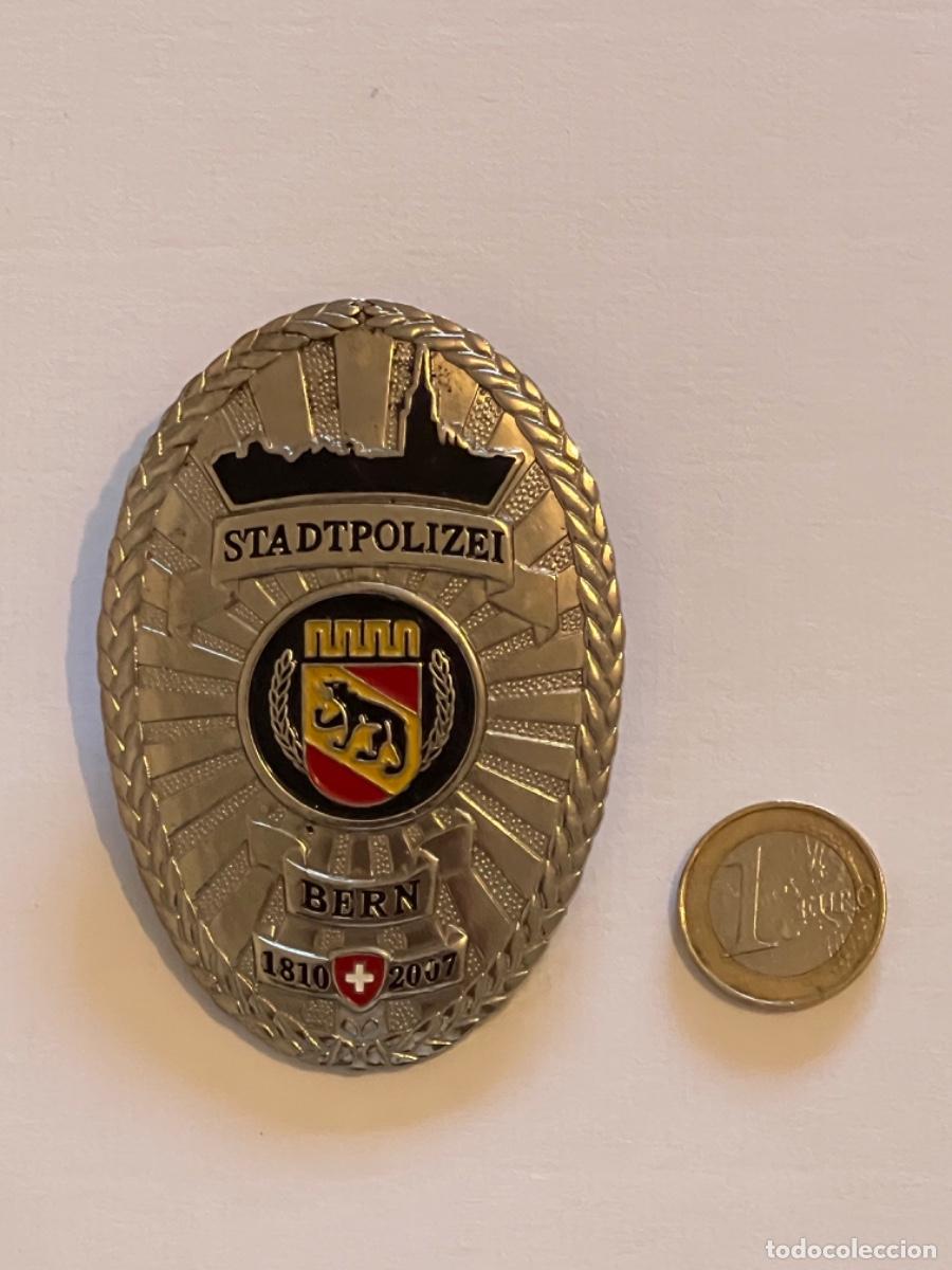 Militaria: Insignia placa Polic&iacute;a STADTPOLIZEI BERN SUIZA 1810 2007