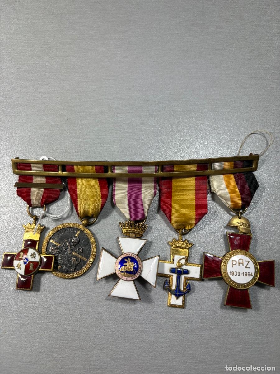 Militaria: Pasador de medallas de oficial de marina