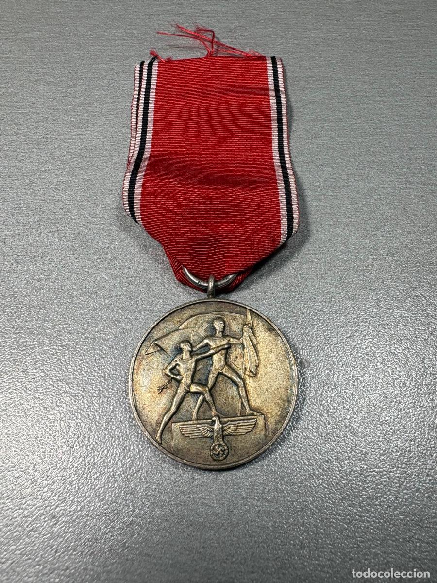Militaria: Medalla alemana anexion de Austria .Original