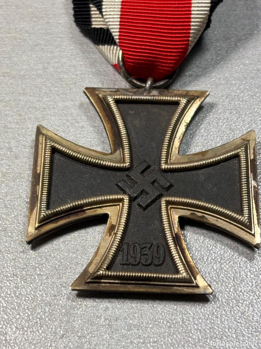 Militaria: Medalla cruz de hierro de segunda clase tercer Reich ,alemania