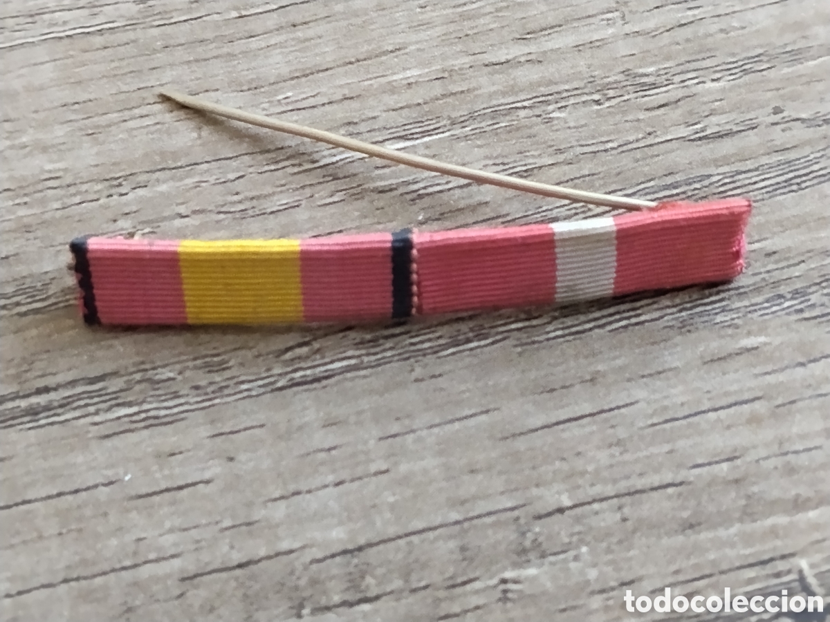 Militaria: Pasador diario guerra civil espa&ntilde;ola sub oficial.bando nacional cruz roja m&eacute;rito militar.campa&ntilde;a.