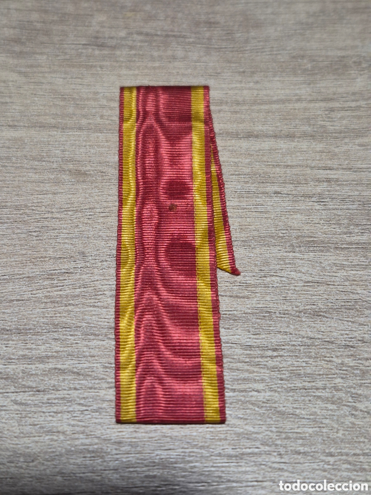 Militaria: Cinta Medalla Cruz San Fernando ( C&aacute;diz ) - Guerra Independencia - 1,8 x 10 cm. - Original de &Eacute;poca