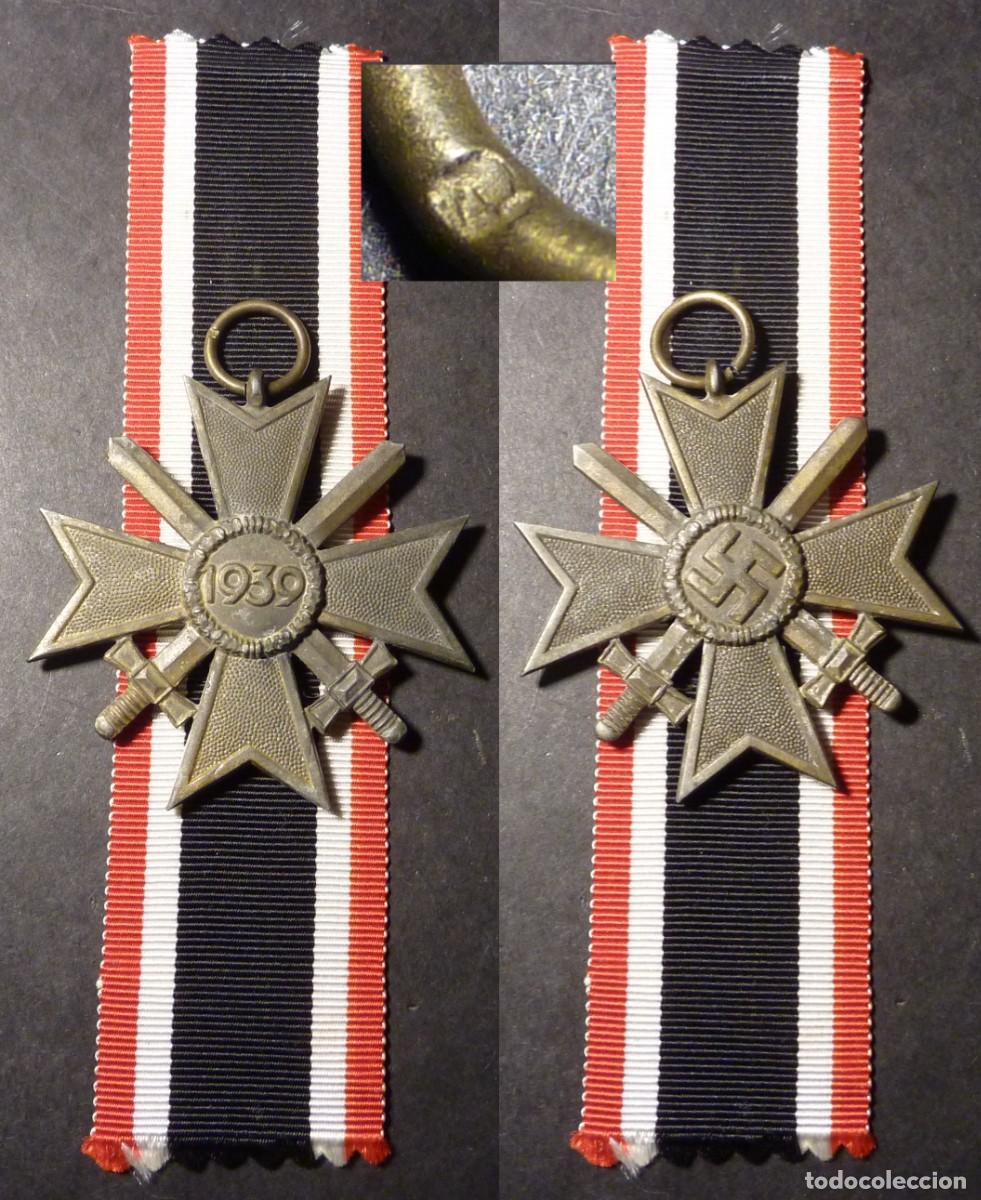 Militaria: Cruz al M&eacute;rito de Guerra de 2&ordf; Clase con Espadas KVK, firmado 4