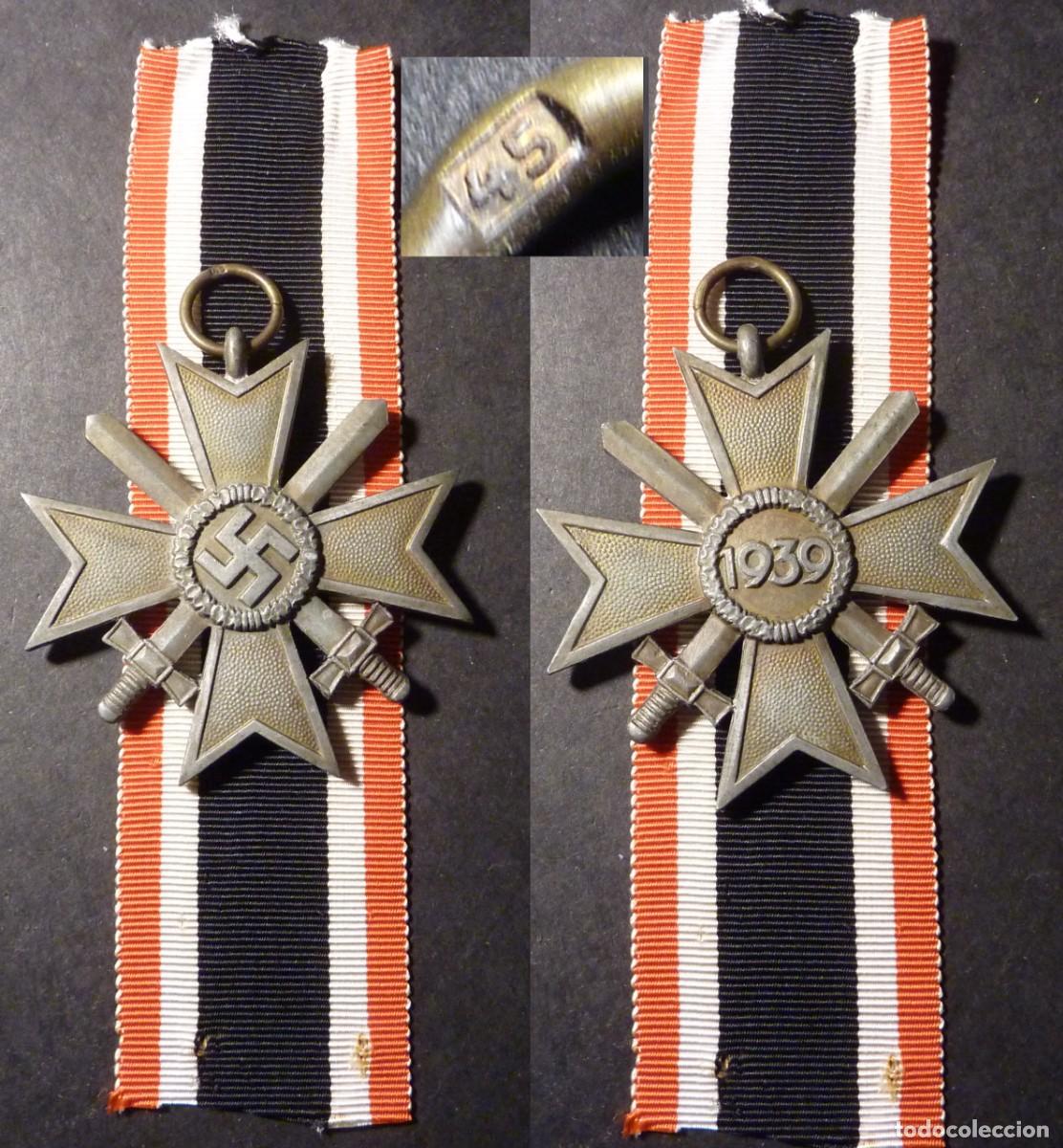 Militaria: Cruz al M&eacute;rito de Guerra de 2&ordf; Clase con Espadas KVK, firmado 45