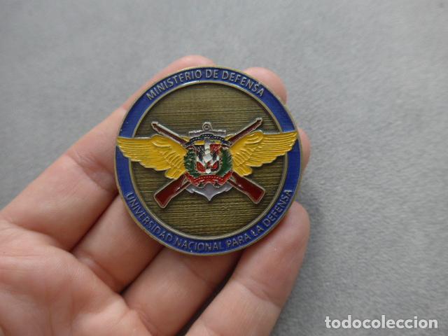 Militaria: Medalla original del Ministerio de Defensa de la Republica Dominicana, CESEDEN.