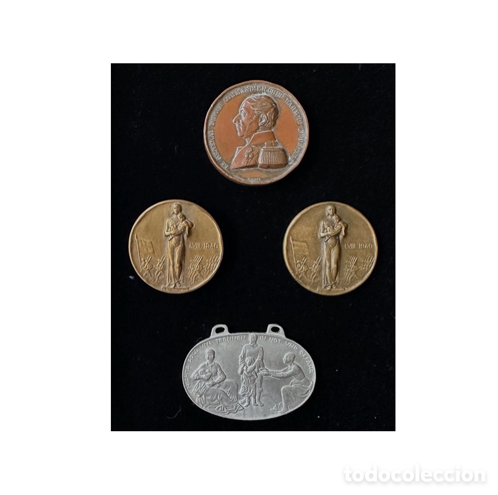 Militaria: Suiza, 1884 medalla del General Dufour y emblemas del R&eacute;duit national, 1940.