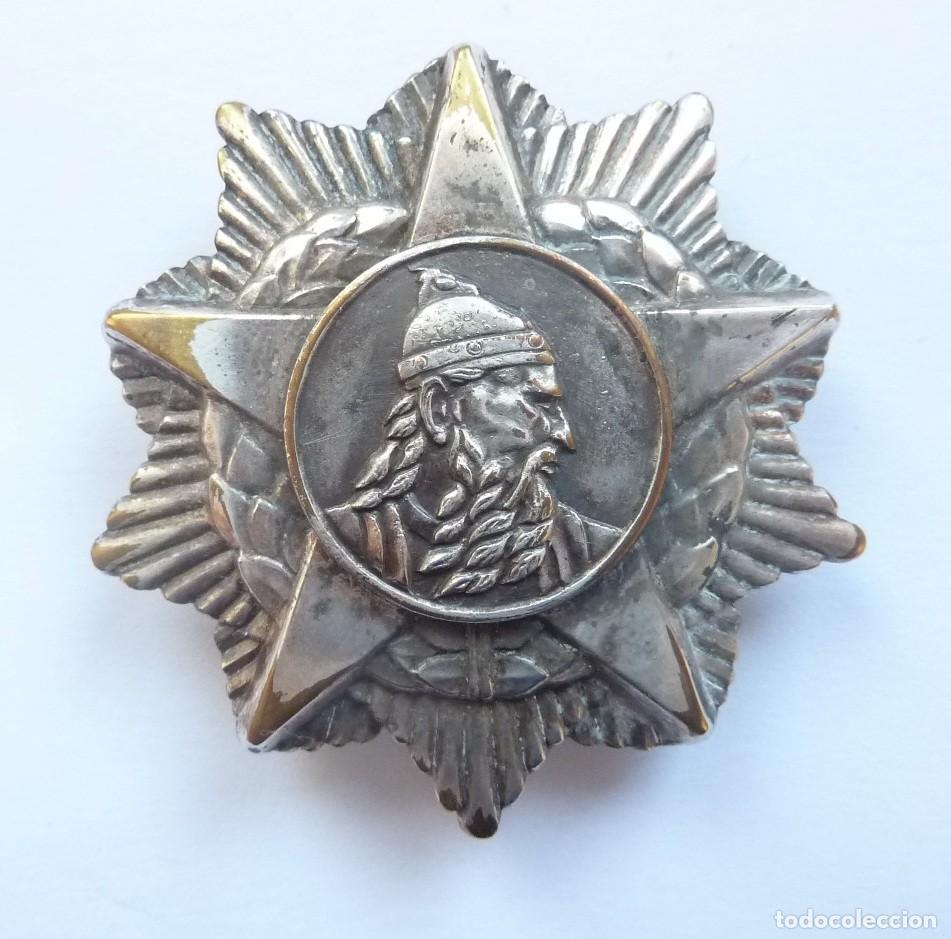 Militaria: Albania: Placa de la Orden de Skanderbeg, de III clase.